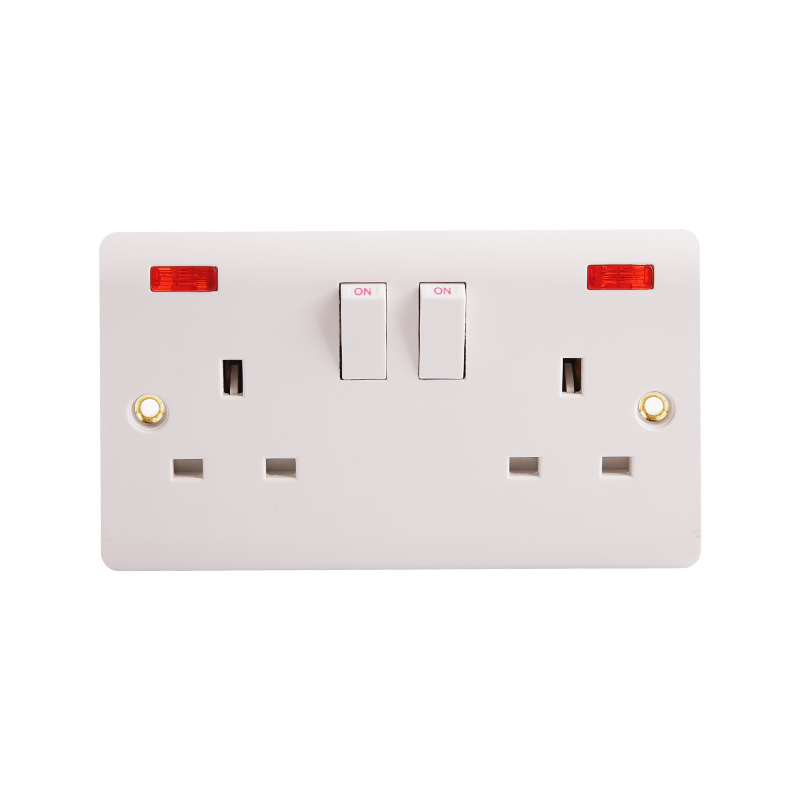 2 x 13A Bakelite Switched Socket مع Neon HK6213HN